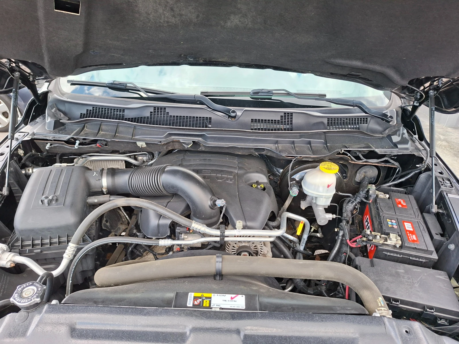 Dodge RAM 1500 BIG HORN 5.7 HEMI 401hp, снимка 16 - Автомобили и джипове - 54957306