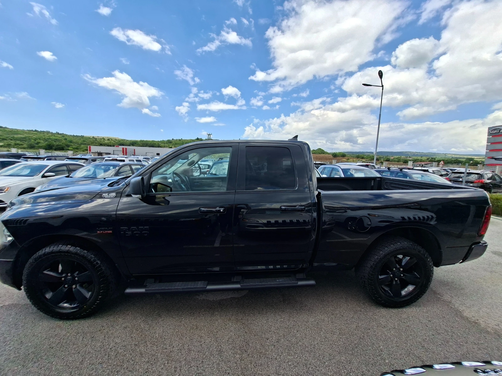 Dodge RAM 1500 BIG HORN 5.7 HEMI 401hp, снимка 3 - Автомобили и джипове - 54957306