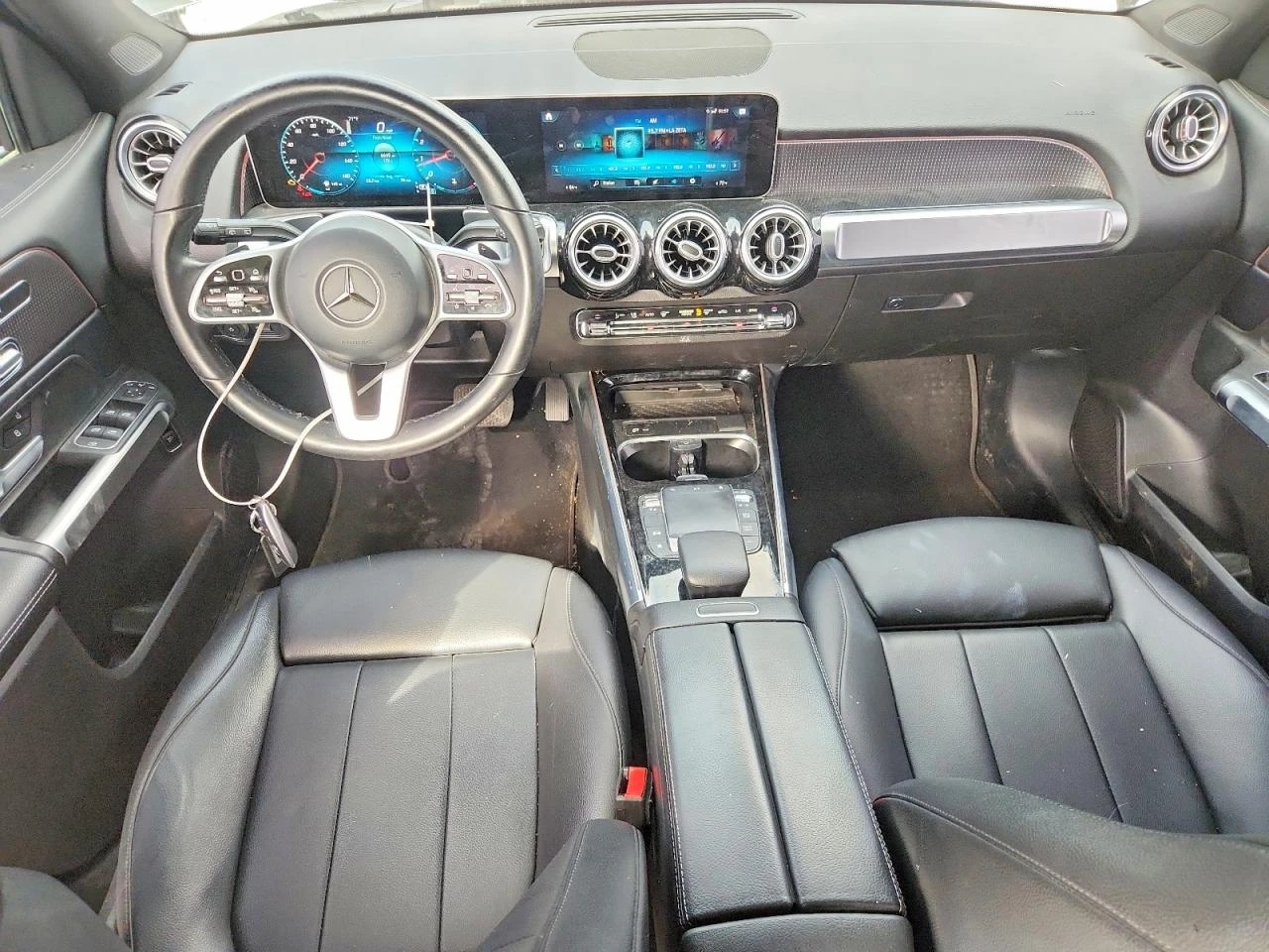 Mercedes-Benz GLB * 4Matic* , снимка 8 - Автомобили и джипове - 55097264