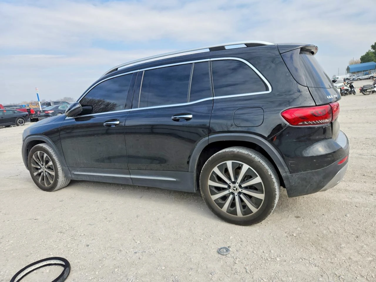 Mercedes-Benz GLB * 4Matic* , снимка 3 - Автомобили и джипове - 55097264