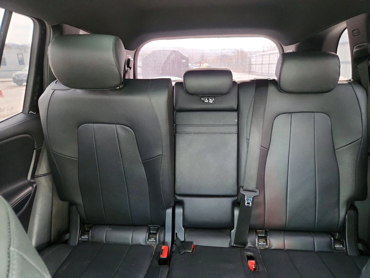 Mercedes-Benz GLB * 4Matic* , снимка 9 - Автомобили и джипове - 55097264