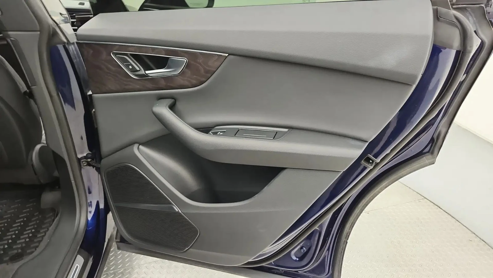 Audi Q8 MANUFACTUR* B&O* 360* PANO* �����* ������ ���� | Mobile.bg � ����������� 15