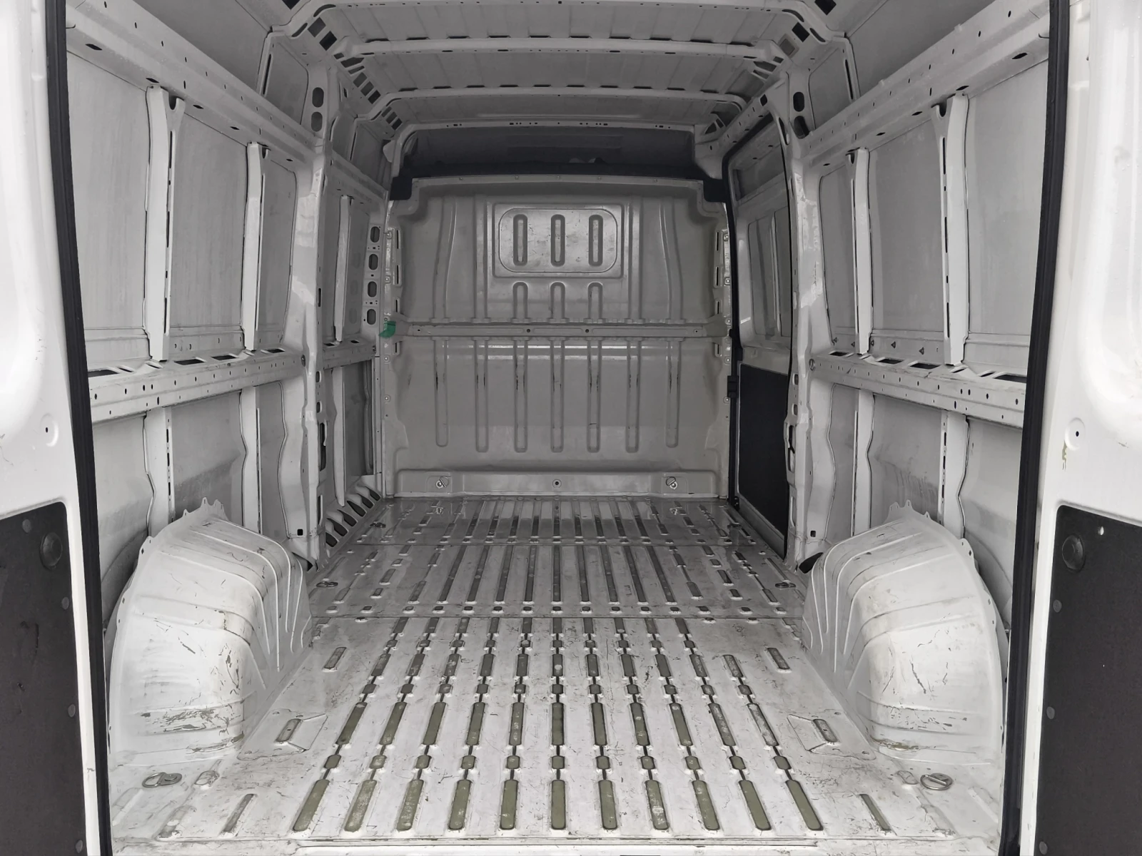 Citroen Jumper FT 35 L3H2 2.2 BlueHDI 140 BVM6 E6.4 // 2212153 | Mobile.bg � ����������� 14