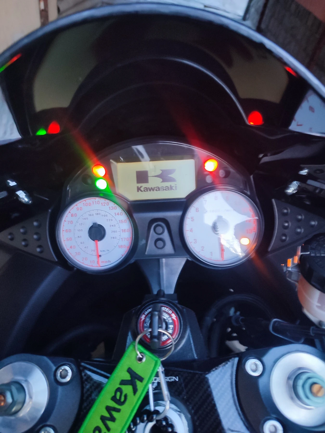 Kawasaki Zzr 1400 - изображение 5