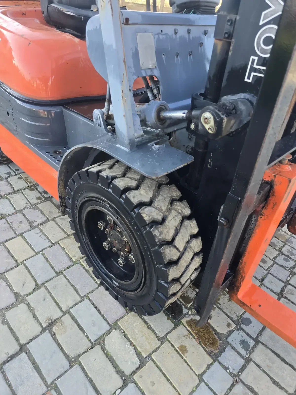 ������� Toyota 3.0 ���, ����� 4.0�. ��������. �������� ��� | Mobile.bg � ����������� 2