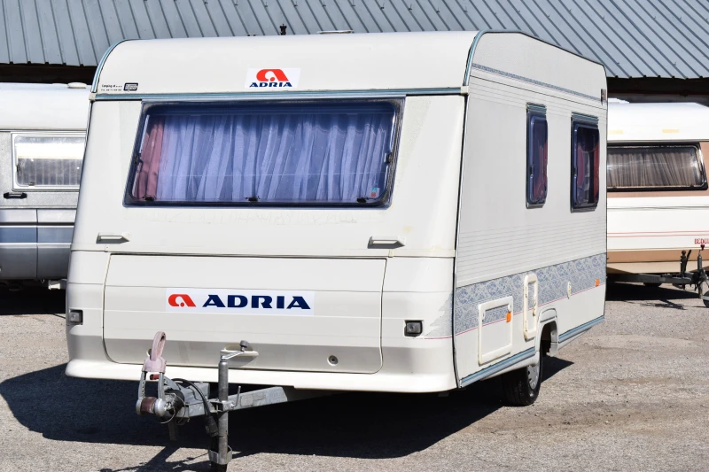 Каравана Adria Unika B 432 PS+ ФОРСЕЛТ, снимка 1 - Каравани и кемпери - 47499092