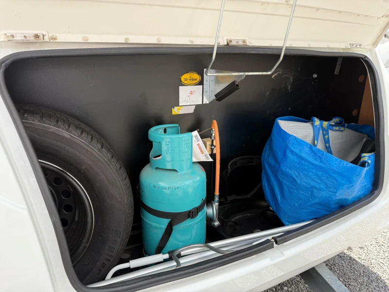 Каравана Sterckeman Alize 420, снимка 16 - Каравани и кемпери - 51287213