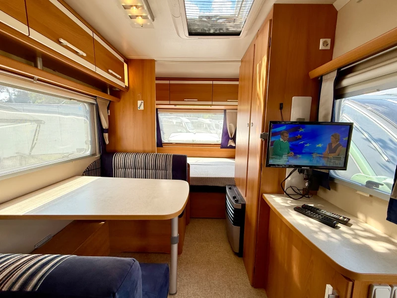 Каравана Sterckeman Alize 420, снимка 9 - Каравани и кемпери - 51287213