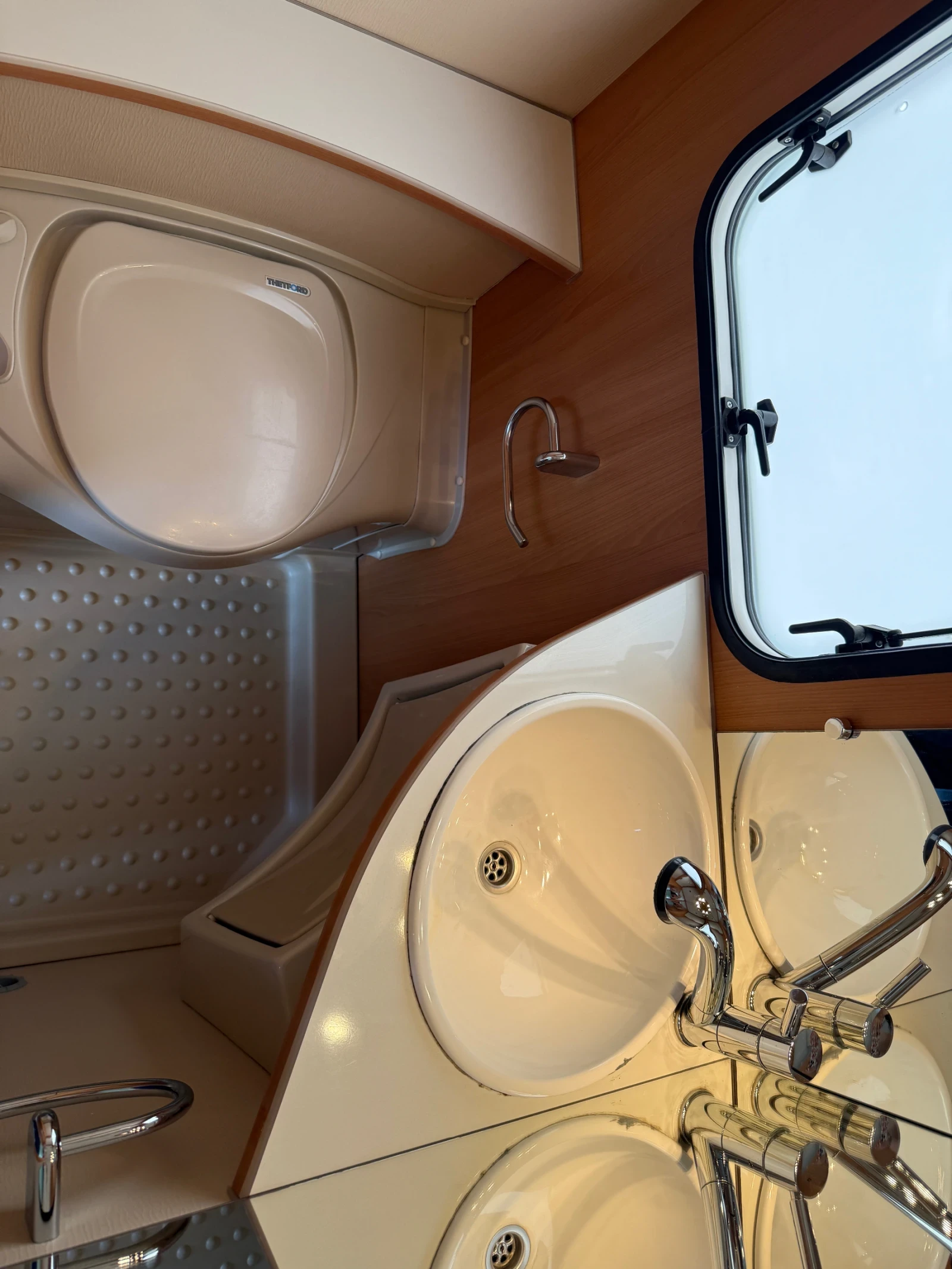  Sterckeman Alize 420 | Mobile.bg   13