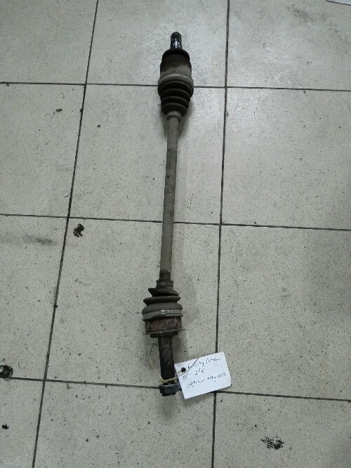 Полуоска задна лява Субару Легаси 2.5Б (6)