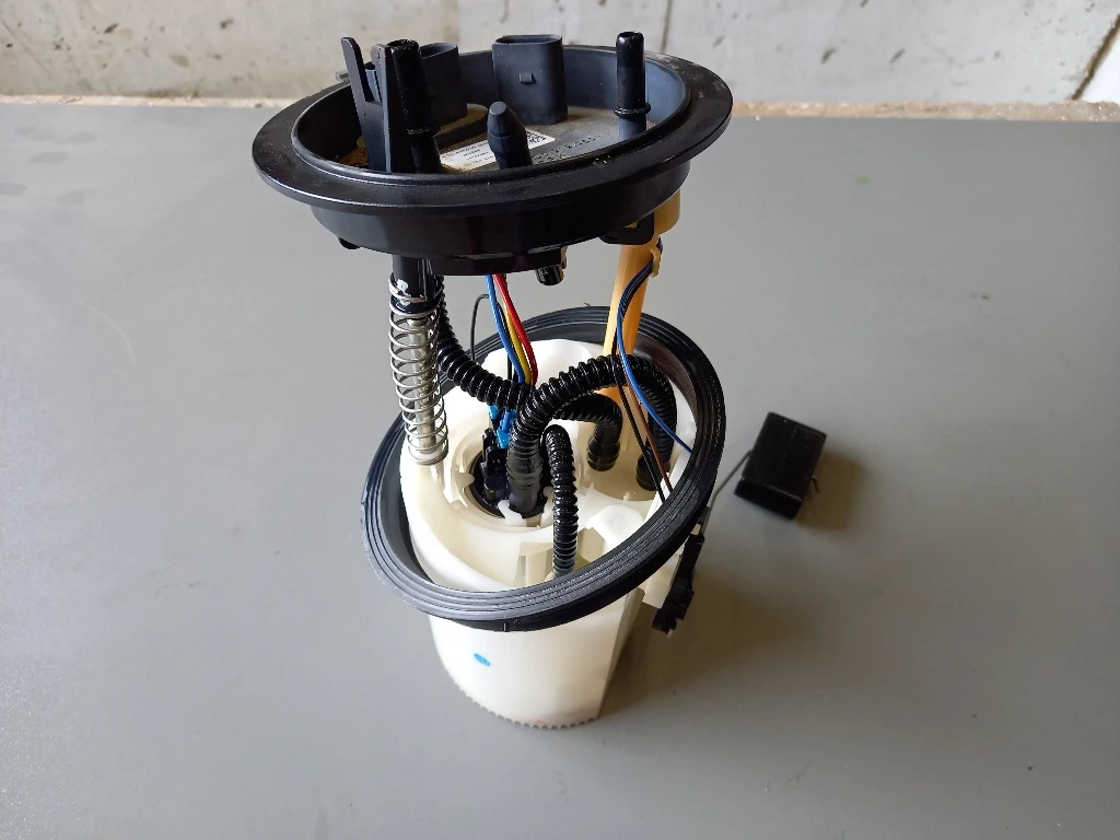 ����� � ��������� ���������� ���� 7 1.6��� | Mobile.bg � ����������� 1