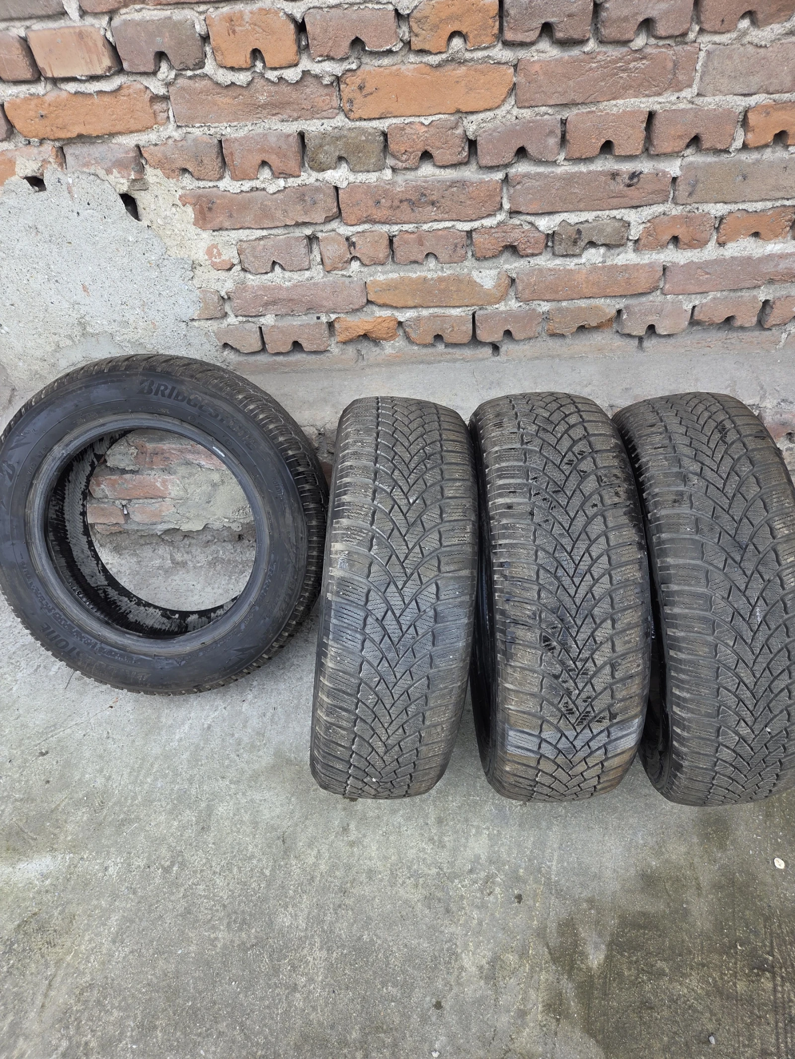 Гуми Зимни 195/65R15