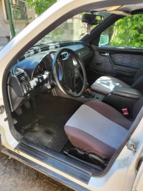 Mercedes-Benz C 220, снимка 5