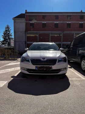 Skoda Superb, снимка 1