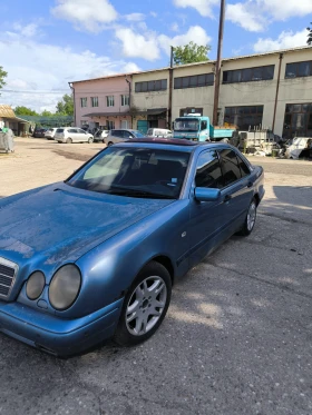 Mercedes-Benz E 290, снимка 2