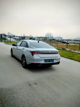 Hyundai Elantra 1.6 Limited  - 16300 € / 31880.03 лв. - 86325357 7