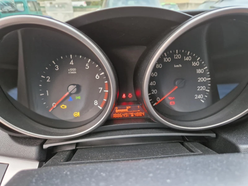 Mazda 3 1.6, снимка 1 - Автомобили и джипове - 48549006