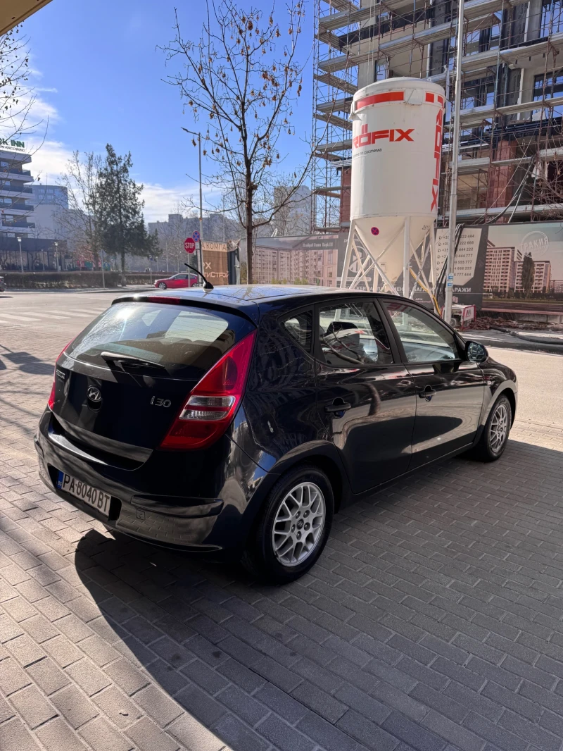 Hyundai I30 Бензин/Газ, снимка 7 - Автомобили и джипове - 49059689