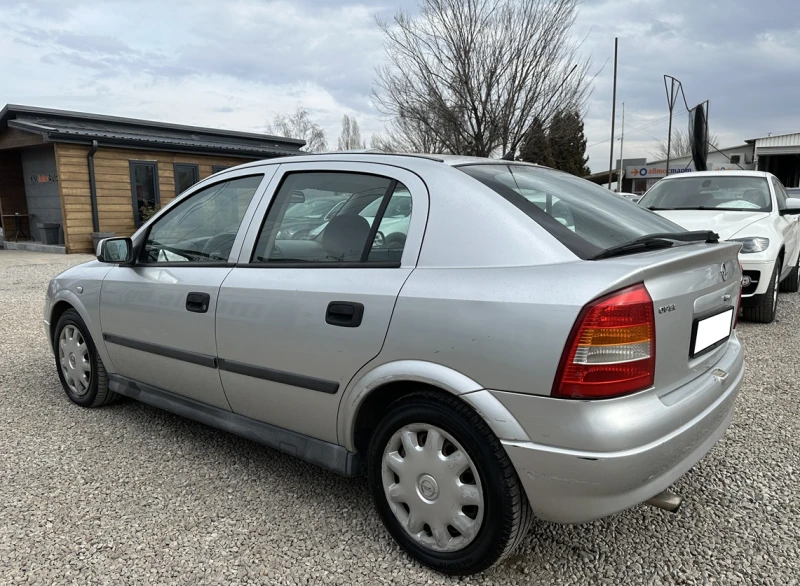 Opel Astra 1.6i 101к.с./КЛИМА/5вр., снимка 6 - Автомобили и джипове - 49304995