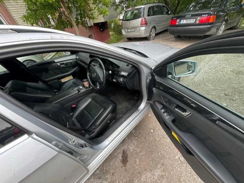 Mercedes-Benz E 220 CDI OM651, снимка 3 - Автомобили и джипове - 52189345