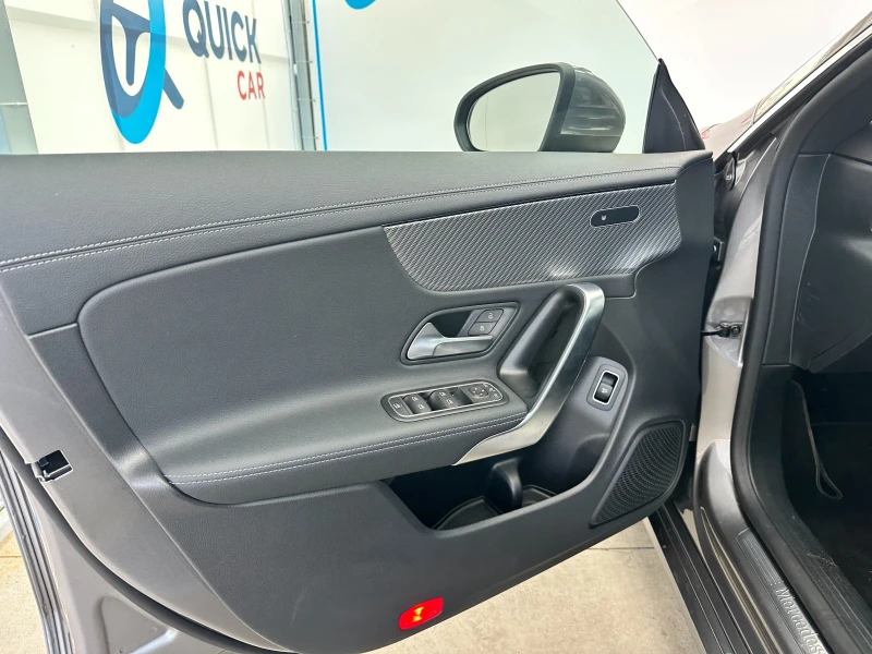 Mercedes-Benz CLA 180 DISTR* CAM* SHOOTINGBRAKE* , снимка 14 - Автомобили и джипове - 51906139