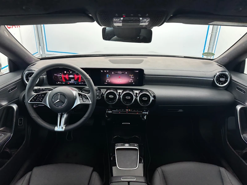 Mercedes-Benz CLA 180 DISTR* CAM* SHOOTINGBRAKE* , снимка 8 - Автомобили и джипове - 51906139