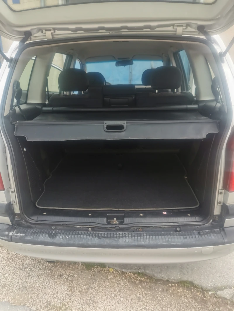 Opel Zafira, снимка 10 - Автомобили и джипове - 52637821