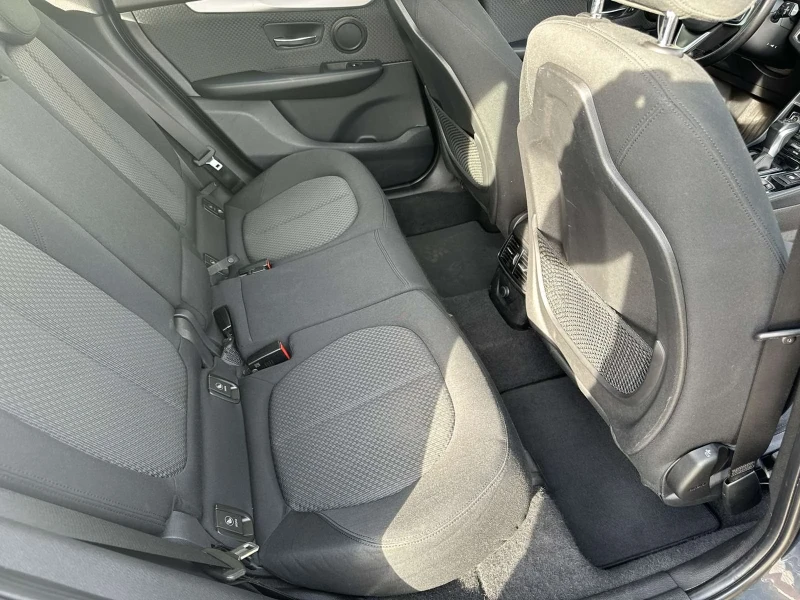 BMW 2 Active Tourer F45 1.8D Подгрев, снимка 12 - Автомобили и джипове - 52646820