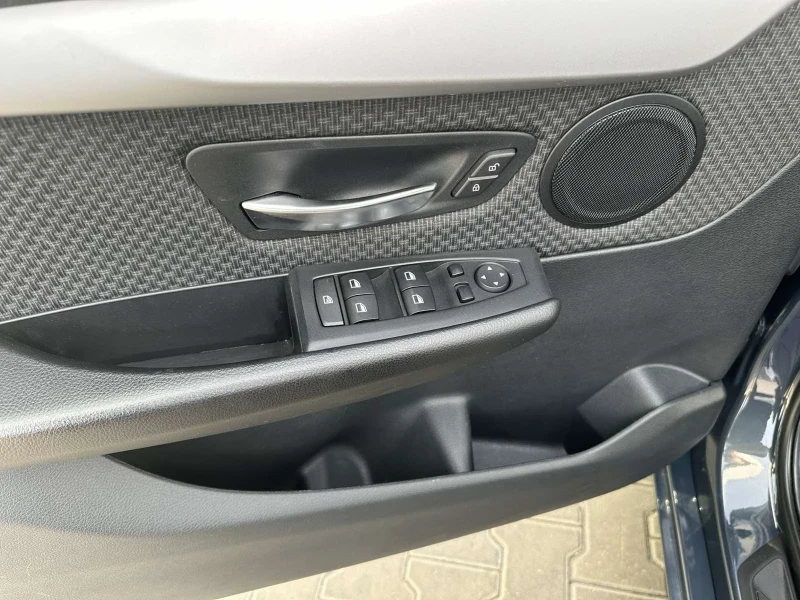 BMW 2 Active Tourer F45 1.8D Подгрев, снимка 13 - Автомобили и джипове - 52646820