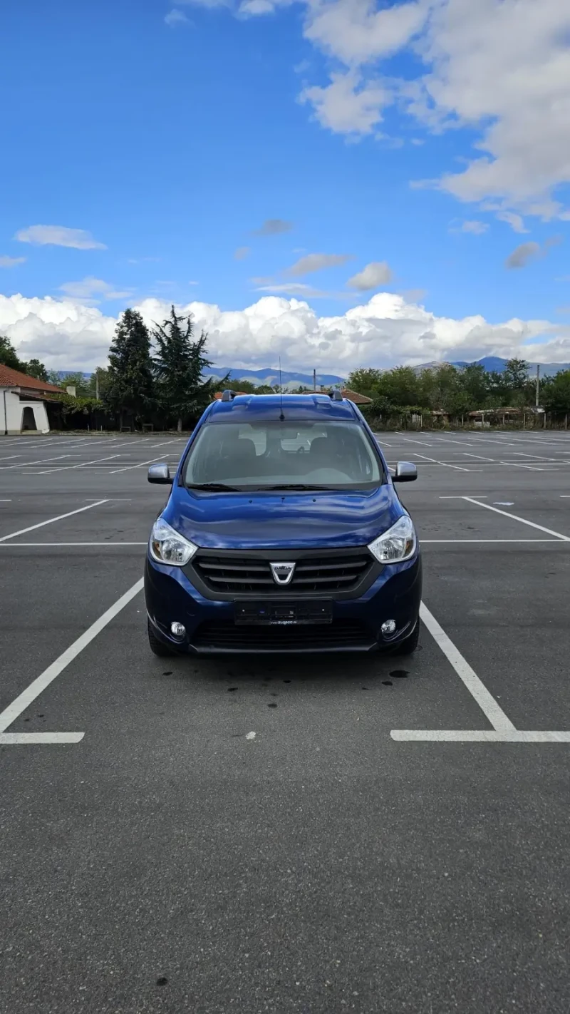 Dacia Dokker 1.5 dCi  FULL ЕКСТРИ , снимка 2 - Автомобили и джипове - 52401476