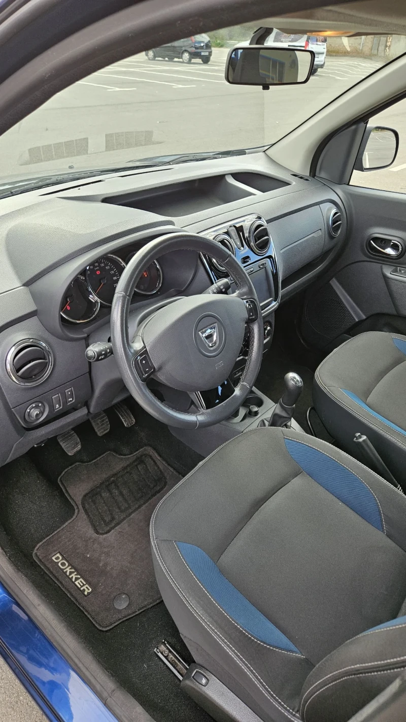 Dacia Dokker 1.5 dCi  FULL ЕКСТРИ , снимка 7 - Автомобили и джипове - 52401476
