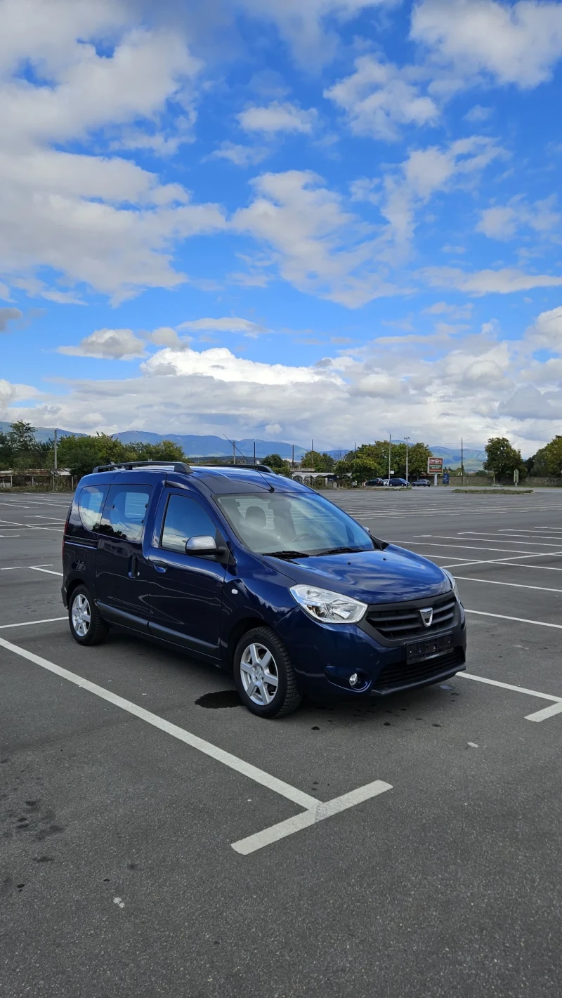 Dacia Dokker 1.5 dCi  FULL ЕКСТРИ , снимка 3 - Автомобили и джипове - 52401476