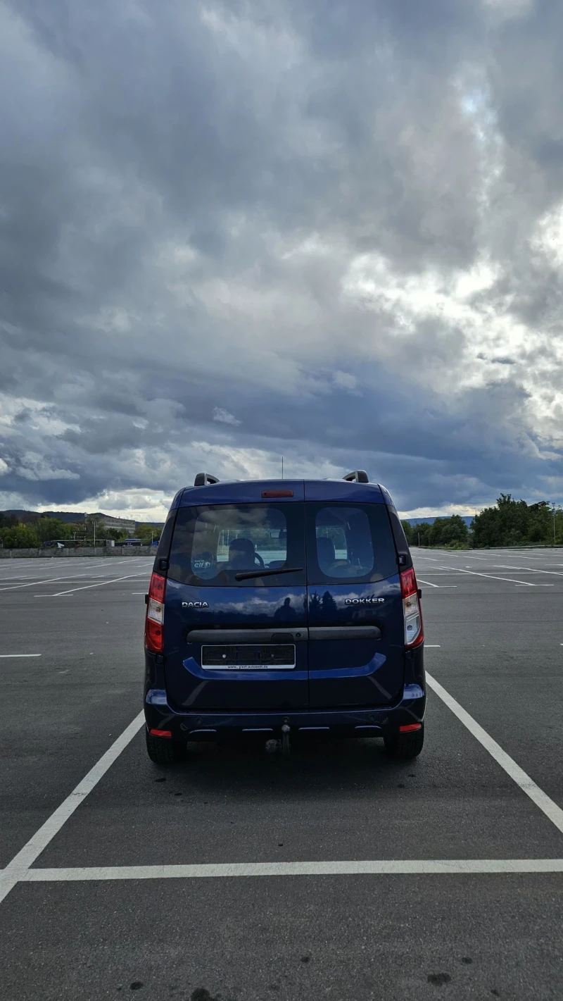 Dacia Dokker 1.5 dCi  FULL ЕКСТРИ , снимка 5 - Автомобили и джипове - 52401476