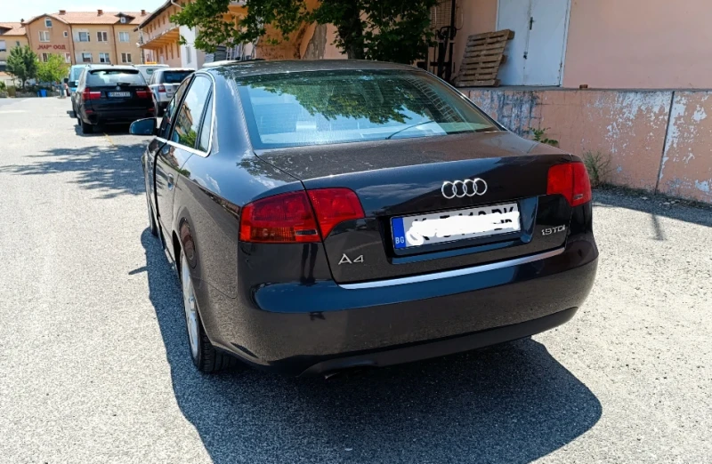 Audi A4, снимка 6 - Автомобили и джипове - 52523642