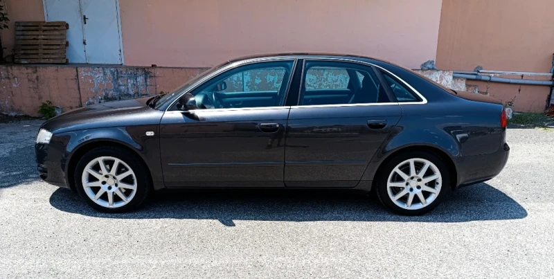 Audi A4, снимка 5 - Автомобили и джипове - 52523642