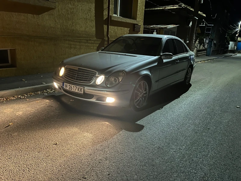 Mercedes-Benz E 320 3.2 204 CDI, снимка 9 - Автомобили и джипове - 52829455