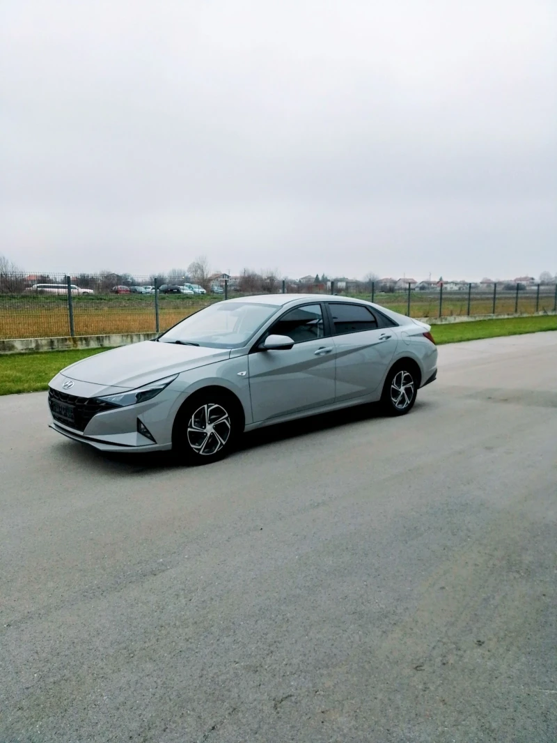 Hyundai Elantra 1.6 Limited , снимка 5 - Автомобили и джипове - 53123134