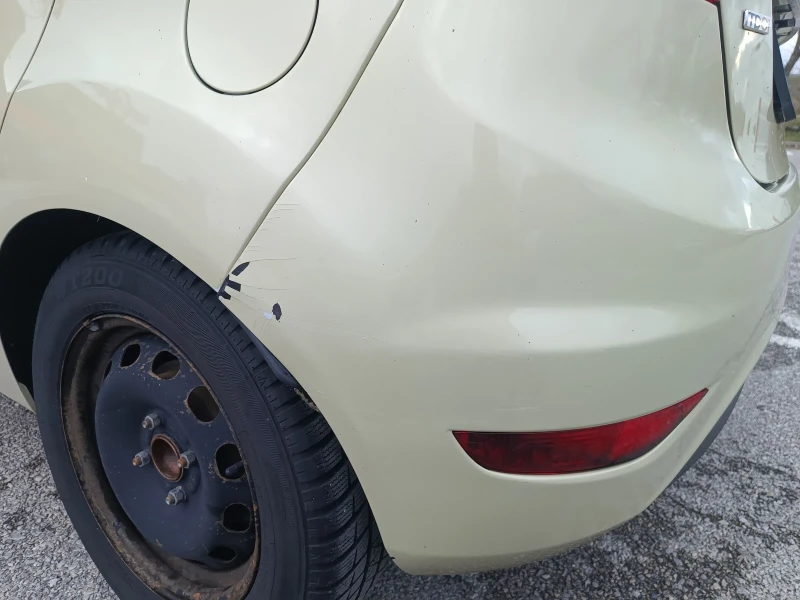 Ford Fiesta, снимка 16 - Автомобили и джипове - 53294807