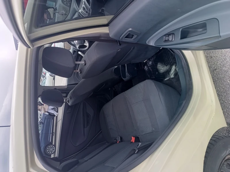Ford Fiesta, снимка 13 - Автомобили и джипове - 53294807