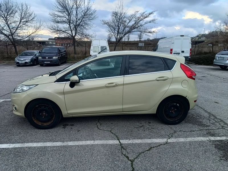 Ford Fiesta, снимка 4 - Автомобили и джипове - 53294807
