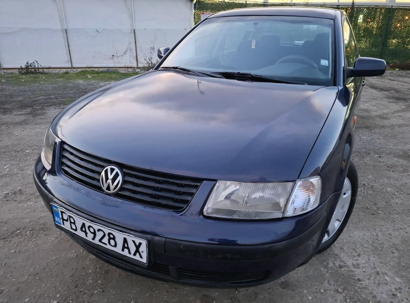 VW Passat 1.6 Газ Клима, снимка 2 - Автомобили и джипове - 53314030