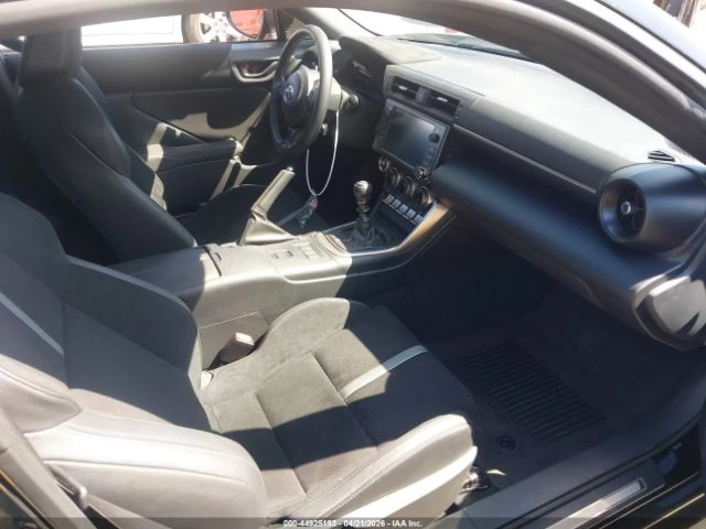 Toyota GR86 * PREMIUM* BREMBO* �����*  | Mobile.bg � ����������� 5