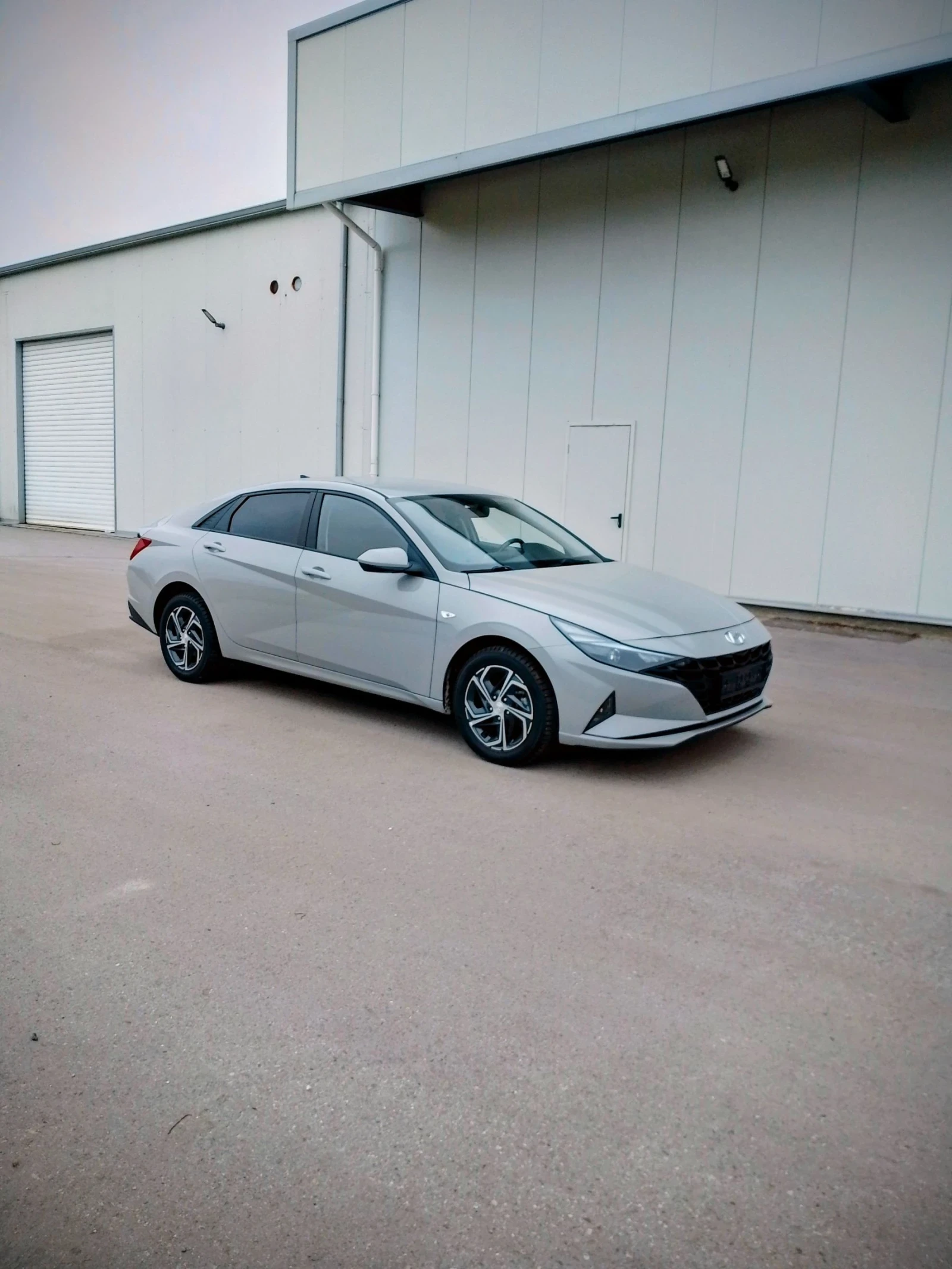 Hyundai Elantra 1.6 Limited , снимка 1