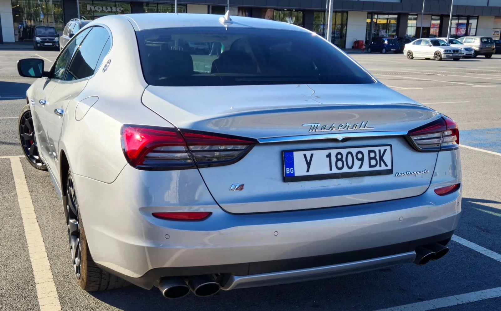 Maserati Quattroporte 3.0 biTurbo 4х4 - изображение 7