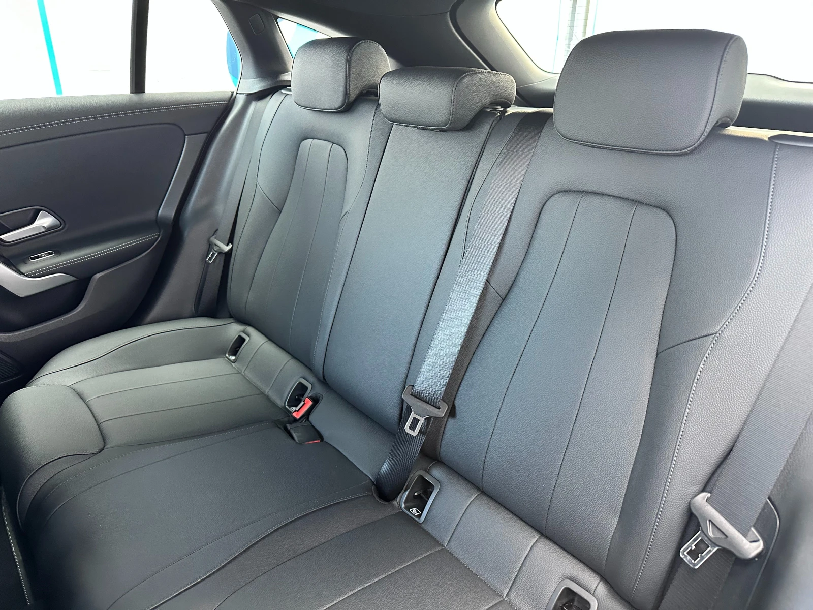 Mercedes-Benz CLA 180 DISTR* CAM* SHOOTINGBRAKE*  | Mobile.bg   13