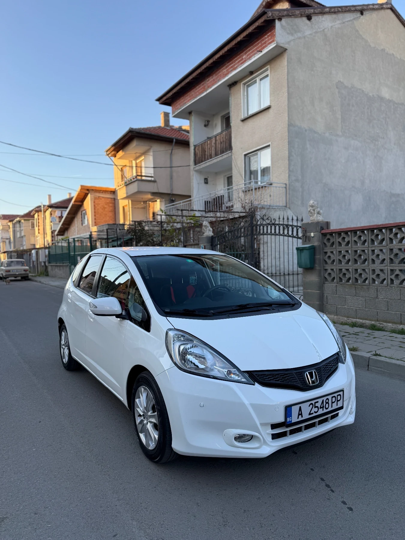 Honda Jazz 1.4i Automatic / Swiss  - изображение 9