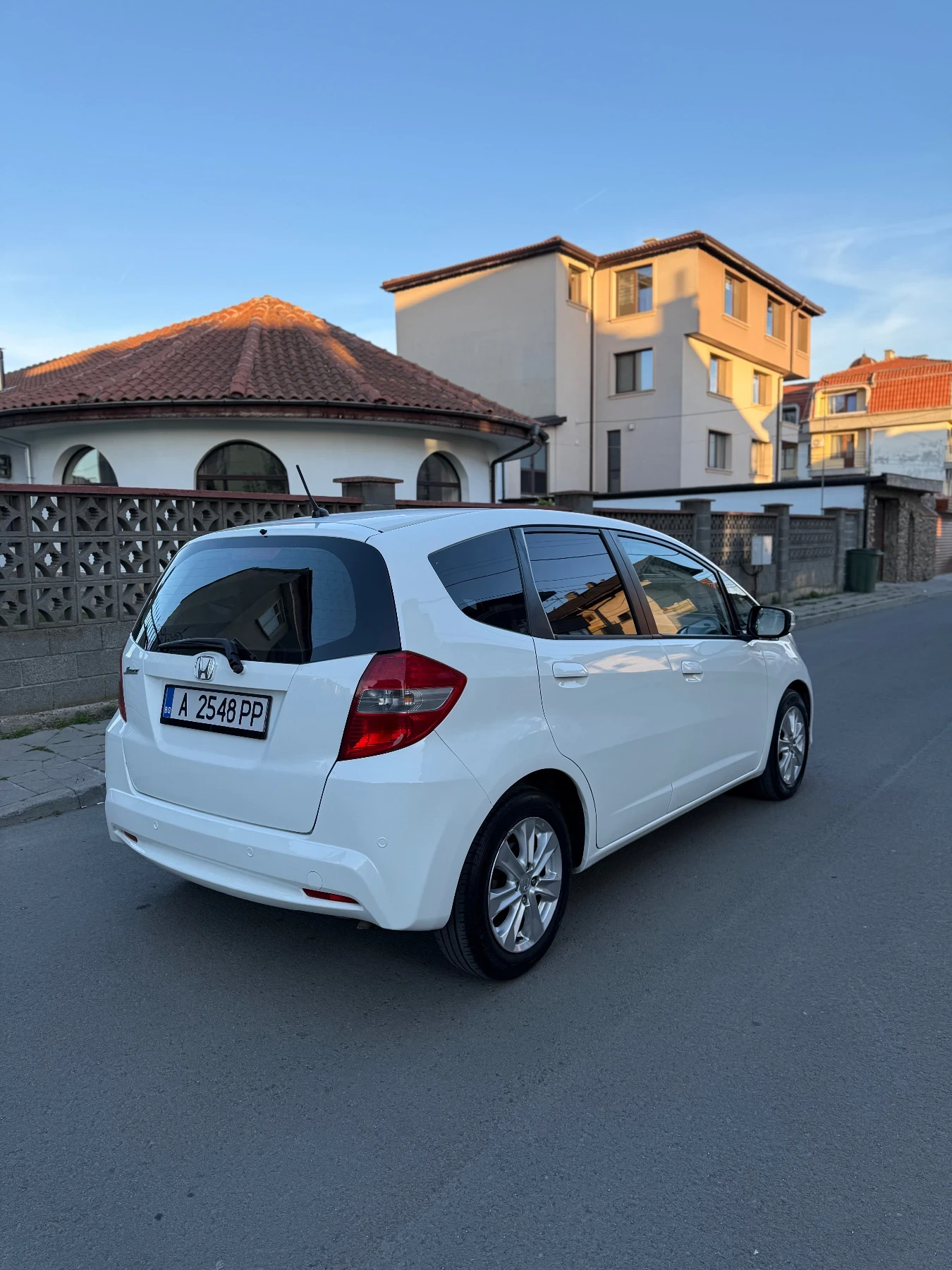 Honda Jazz 1.4i Automatic / Swiss  - изображение 4