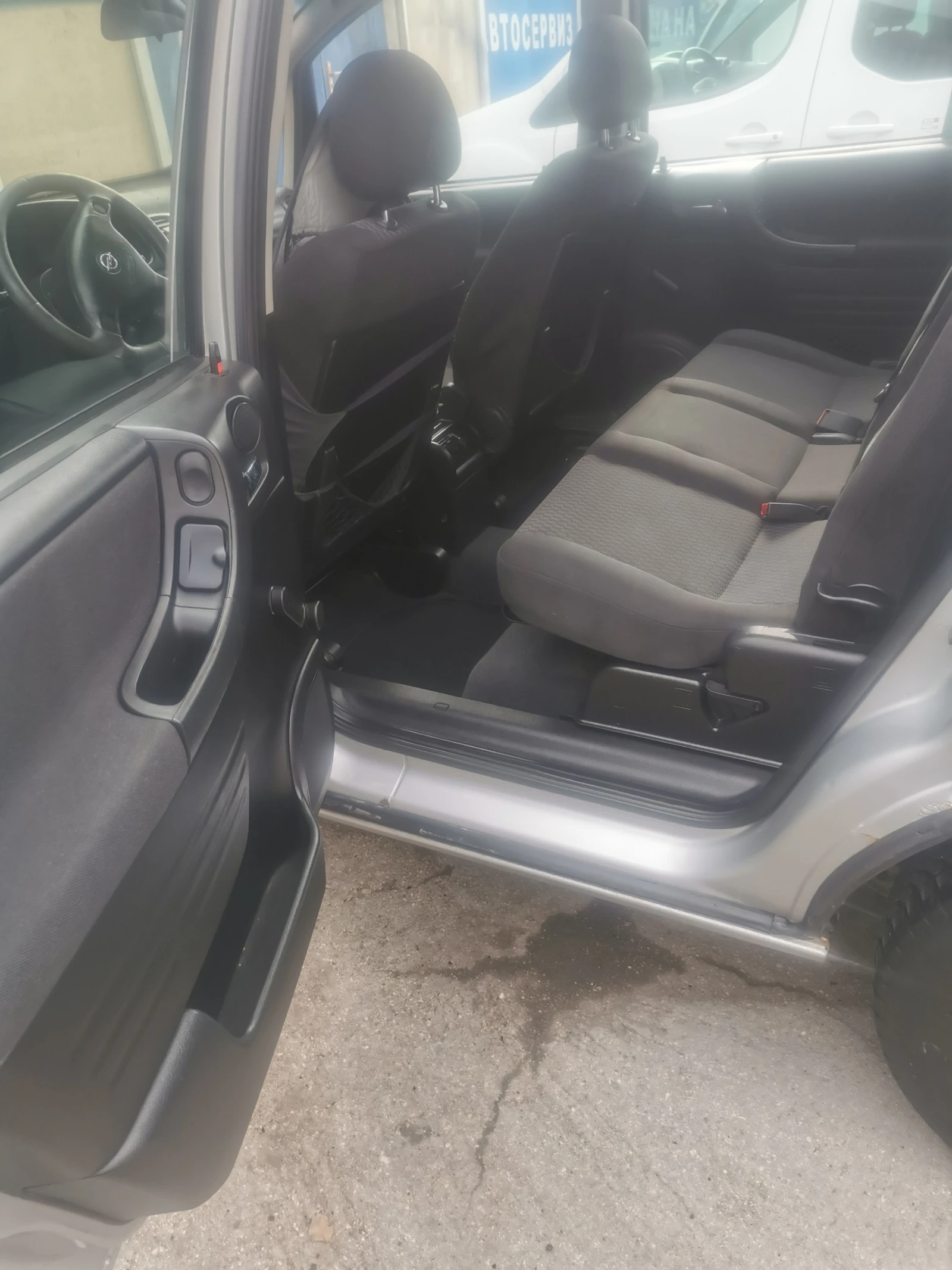Opel Zafira  - изображение 5