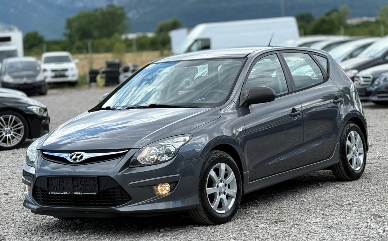 Hyundai I30 1.6CRDi 90к.с * Климатик*  - изображение 3