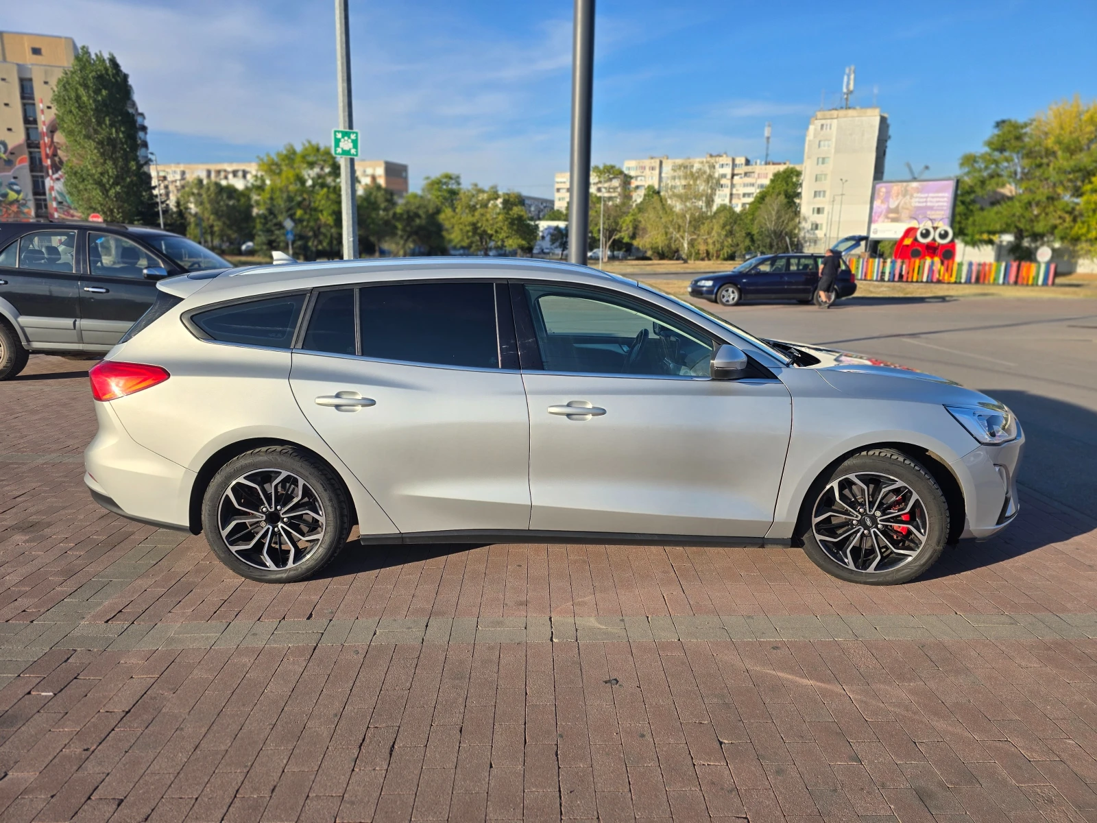 Ford Focus 2бр.Джанти, Амбиент, WiFi CarPlay/AndrAuto - изображение 3